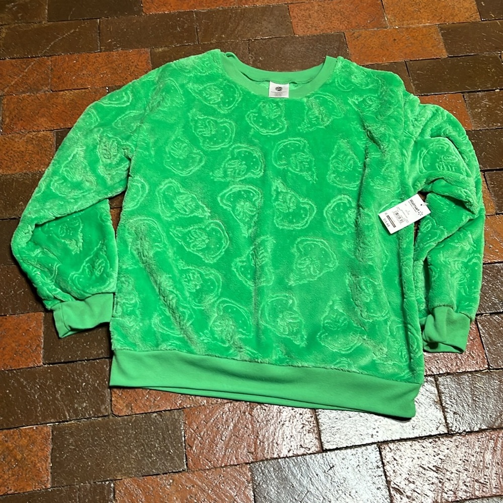 The Grinch lime green super soft long sleeve top. Size large 11-13